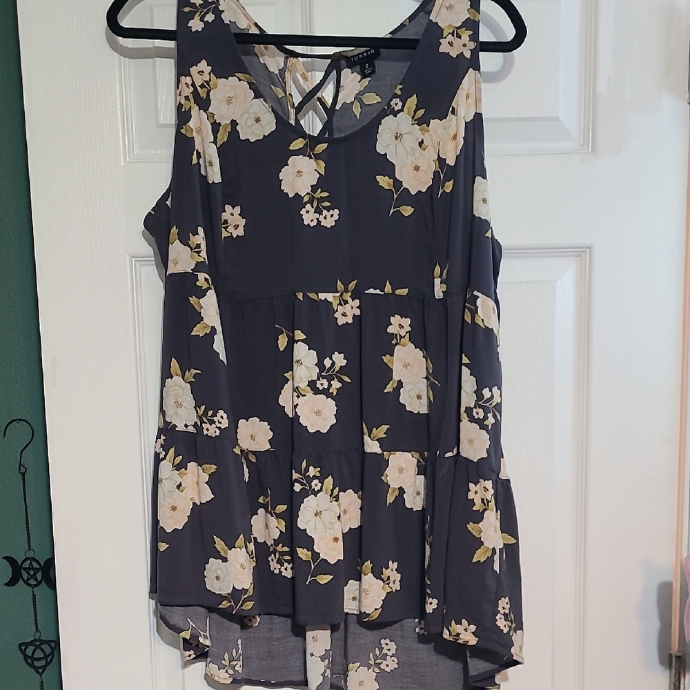 Floral Sleeveless Top